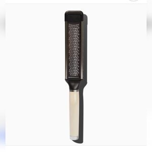 Kitchen Aid Fine Grater with cover